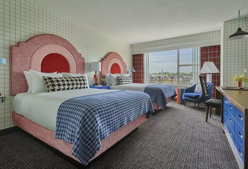 Отель Graduate By Hilton Cincinnati