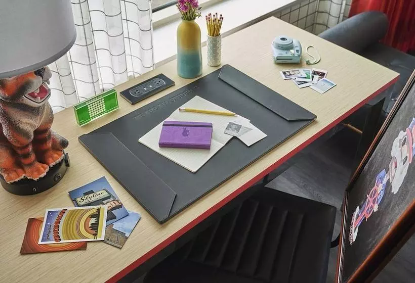 Отель Graduate By Hilton Cincinnati