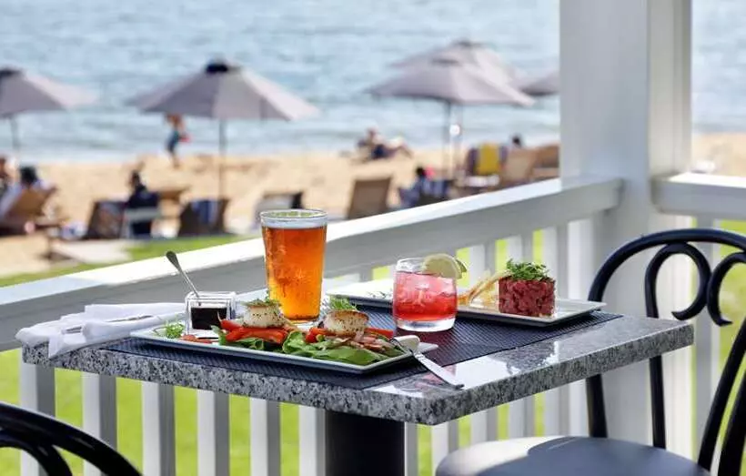 ホテル Madison Beach