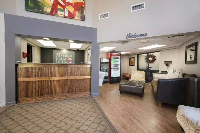 هتل Markham House Suites Little Rock Medical Center