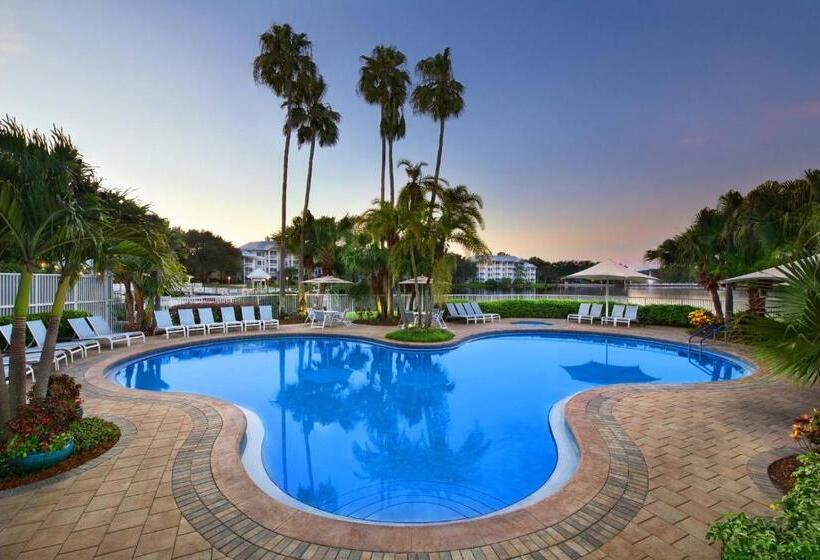 فندق Marriott's Cypress Harbour Villas