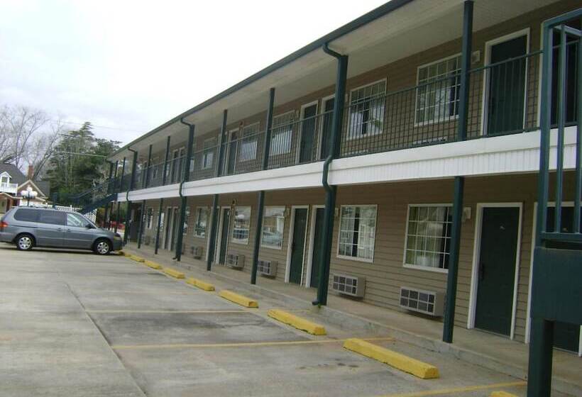 בית מלון כפרי Meriwether Country Inn