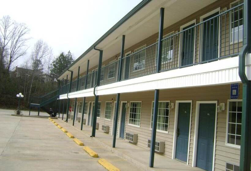 בית מלון כפרי Meriwether Country Inn