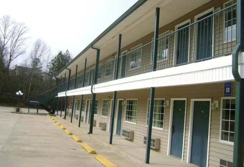 Отель Meriwether Country Inn