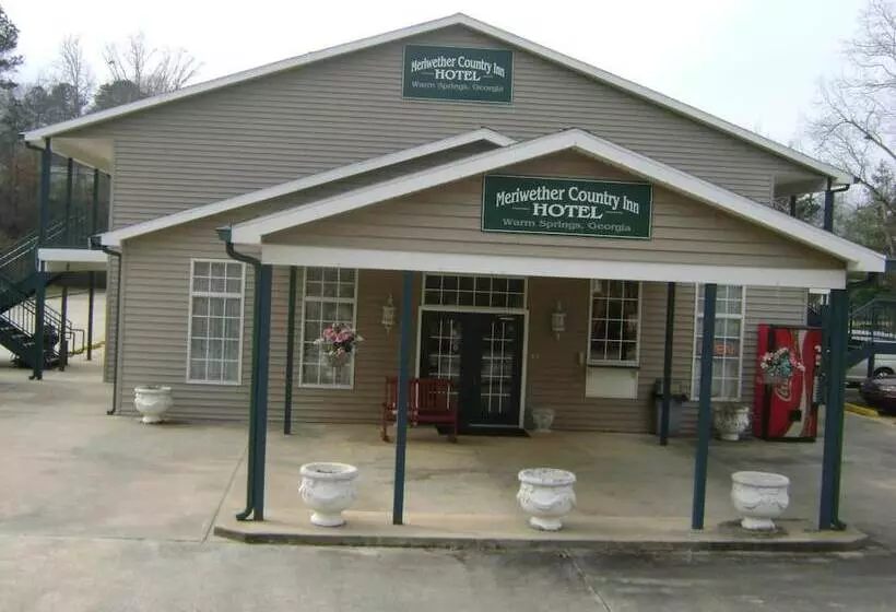 Отель Meriwether Country Inn
