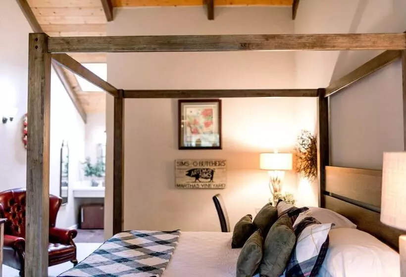 Отель Merritt House