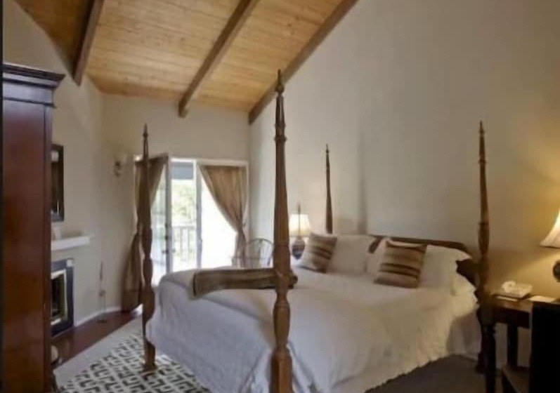 هتل Merritt House