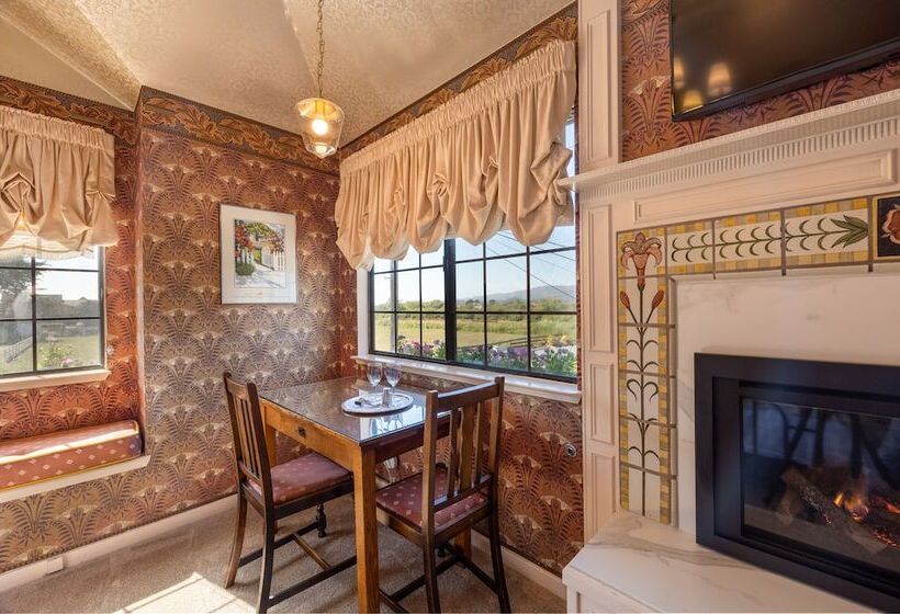 בית מלון כפרי Mill Rose Inn