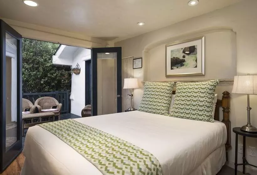 هتل Monte Verde Inn