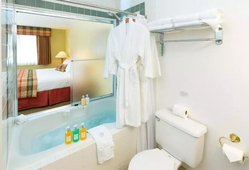 ホテル The Marina Inn