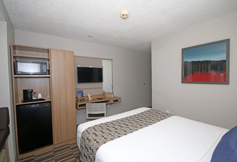 Microtel Inn By Wyndham Greensboro