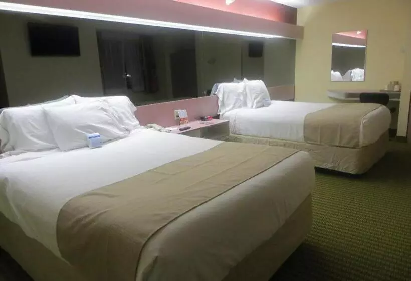 בית מלון כפרי Cedar Bluff Inn