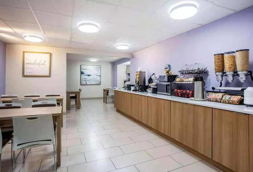 Microtel Inn & Suites By Wyndham Southern Pines Pinehurst