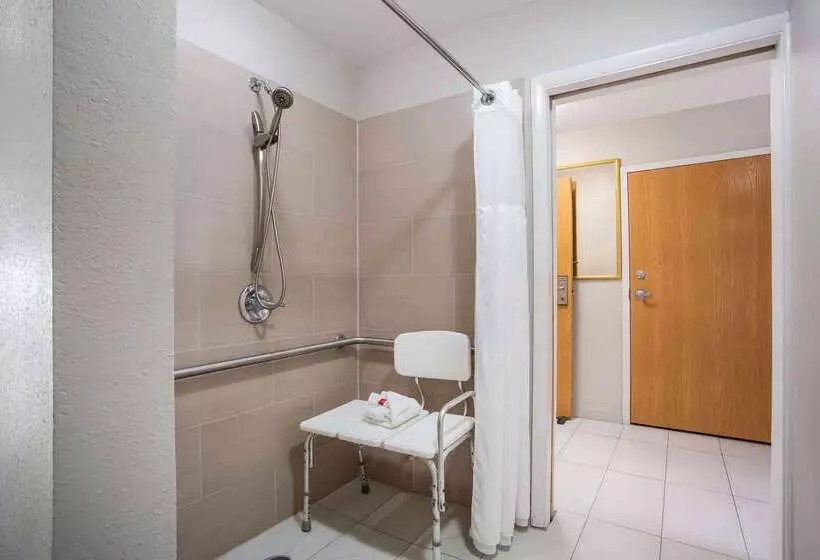 Microtel Inn & Suites By Wyndham Southern Pines Pinehurst