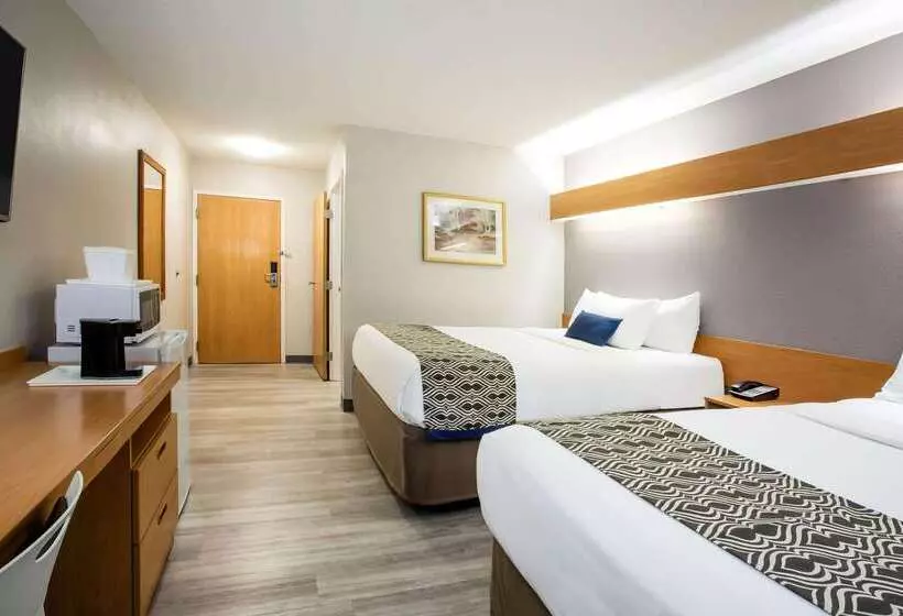 Microtel Inn & Suites By Wyndham Southern Pines Pinehurst