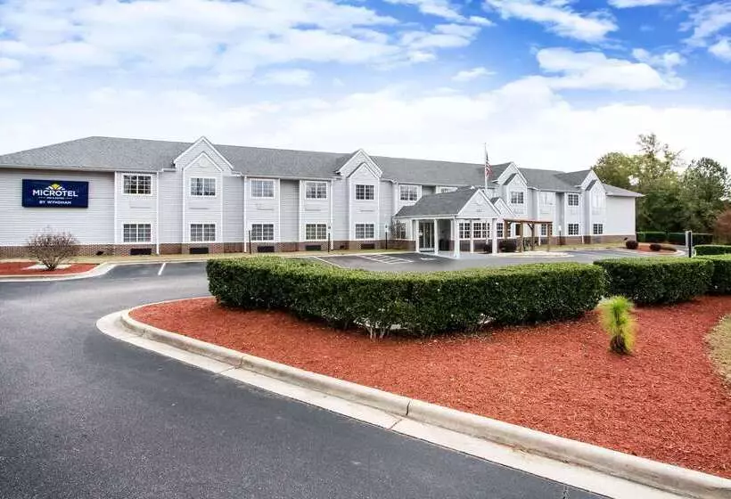 Microtel Inn & Suites By Wyndham Southern Pines Pinehurst