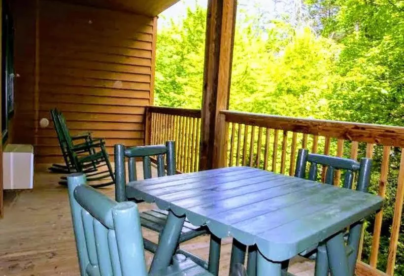 モーテル Mitchells Lodge And Cottages