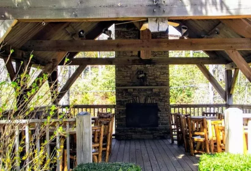 モーテル Mitchells Lodge And Cottages