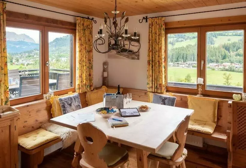 Chalet Mora Lodge By Alpine Host Helpers
