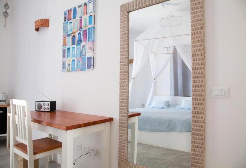 تختخواب و صبحانه Nos Kasa