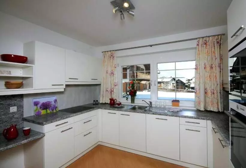 ベッドアンドブレックファースト Försterhaus & Haus Andrea