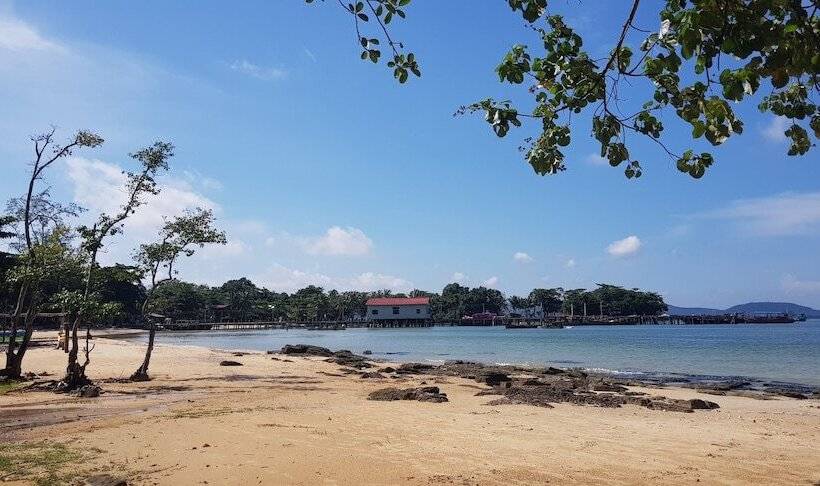 Cupido Beach Spa Resort