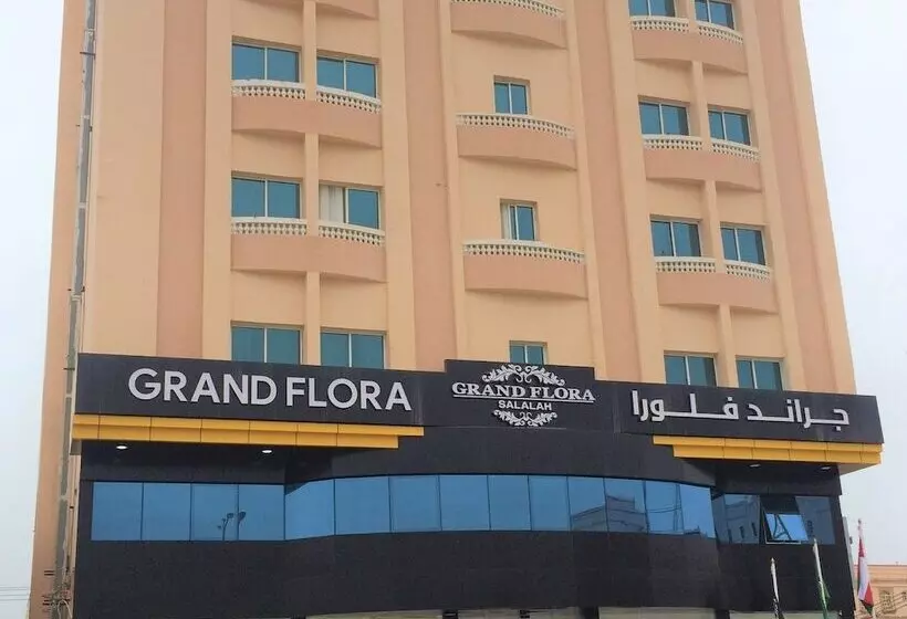 هتل Grand Flora
