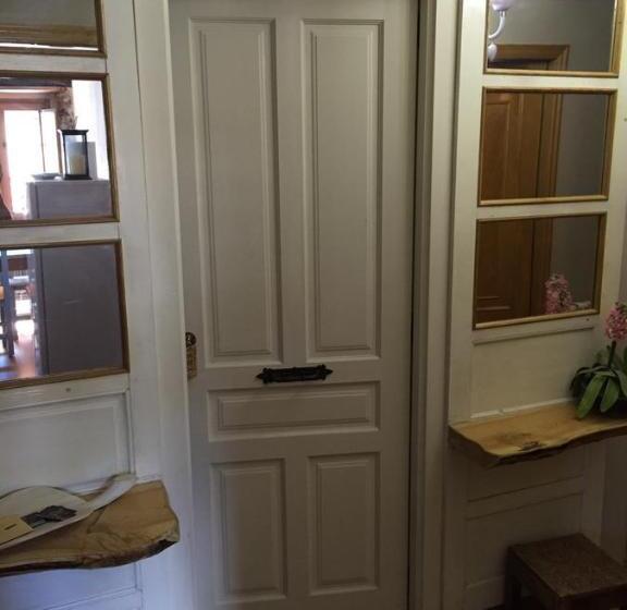 ペンション As Miguiñas Do Cebreiro