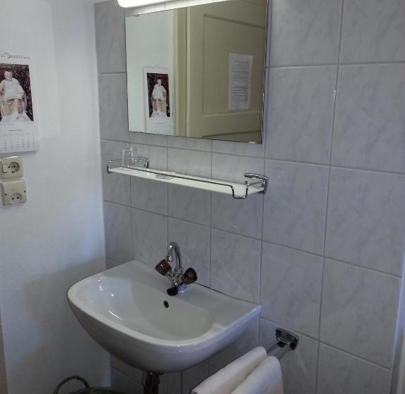 ペンション Gasthof Simony Hallstatt B&b