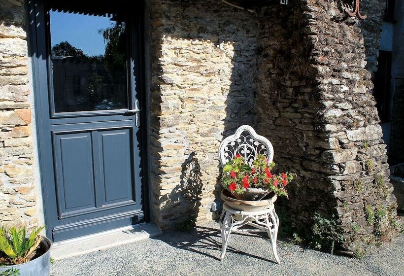 פנסיון Le Chêne Creux