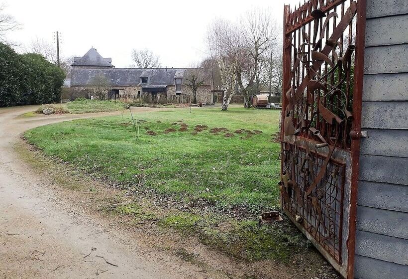 פנסיון Le Chêne Creux