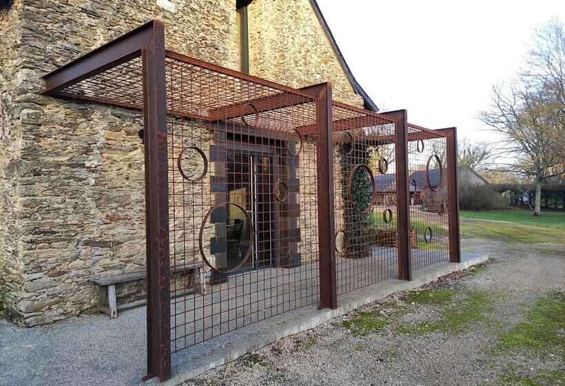 פנסיון Le Chêne Creux