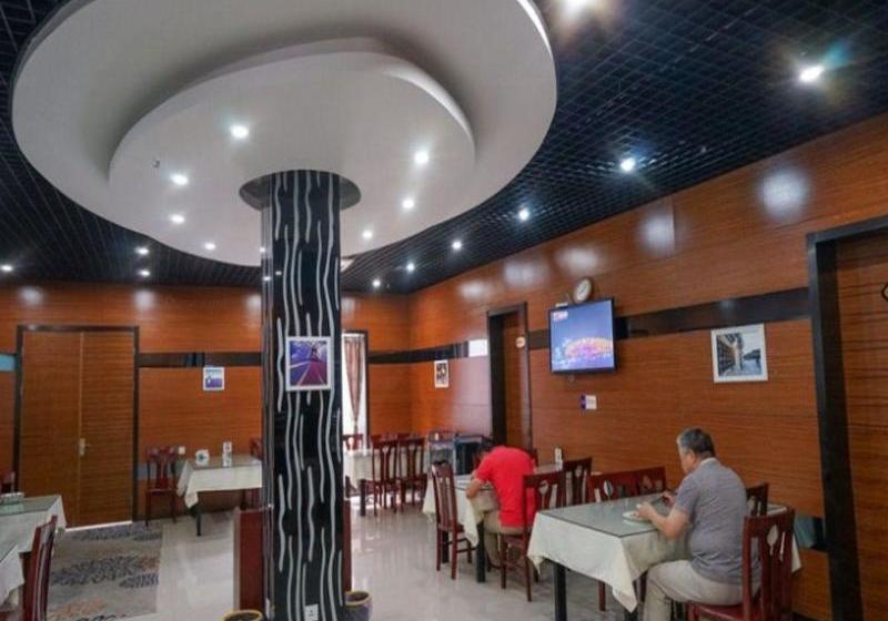 فندق Lavande  Nanjing Shuiximen Street Mochou Lake Park