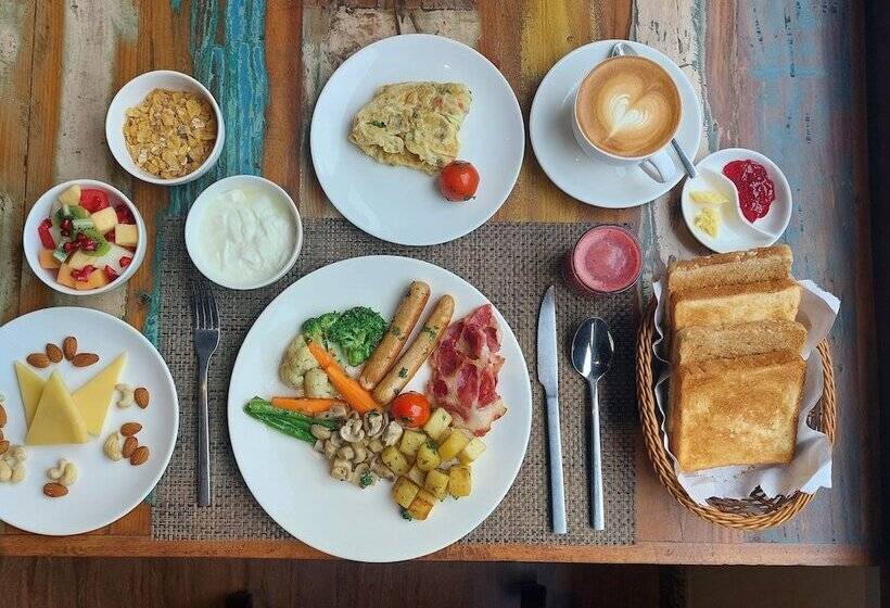 هتل Basera Boutique