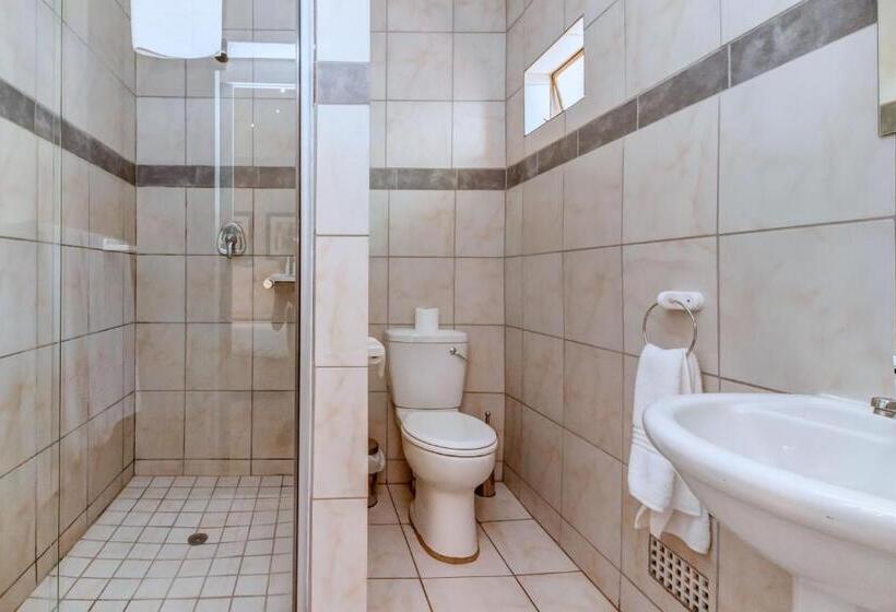 پانسیون Dalberry Guest House