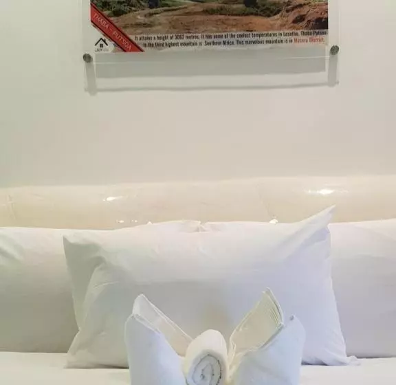 پانسیون Joy Guesthouse Seapoint   Adults Only