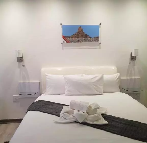پانسیون Joy Guesthouse Seapoint   Adults Only