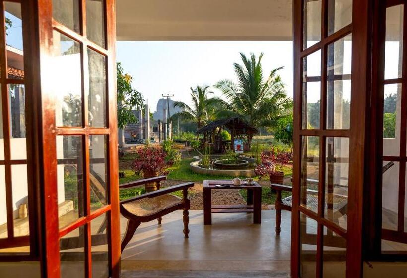 פנסיון Nelu Villa Sigiriya