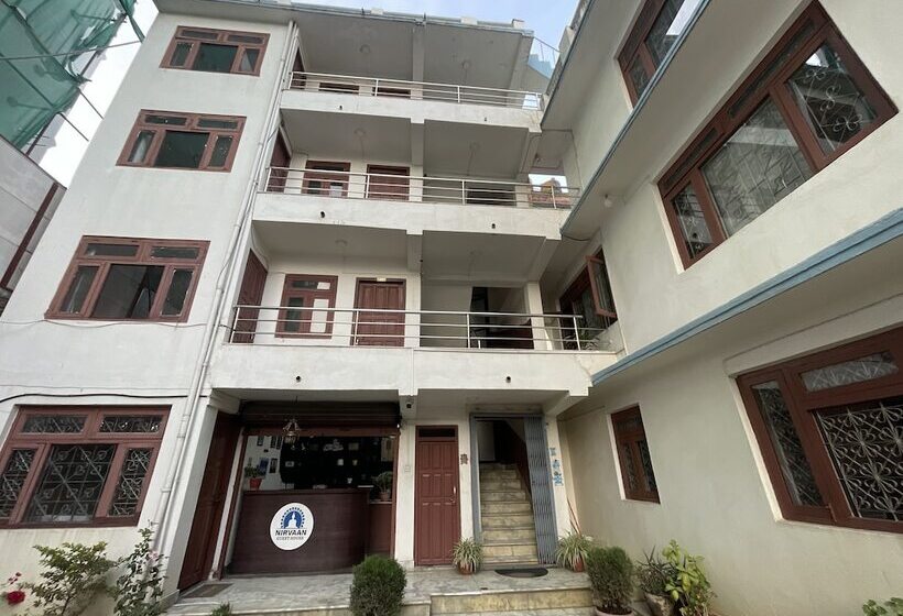 پانسیون Nirvaan Guest House