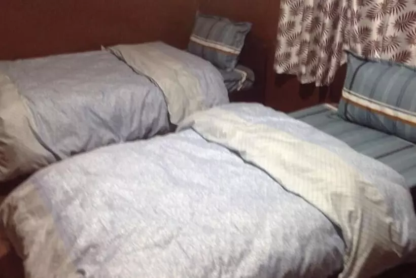 پانسیون Nirvaan Guest House