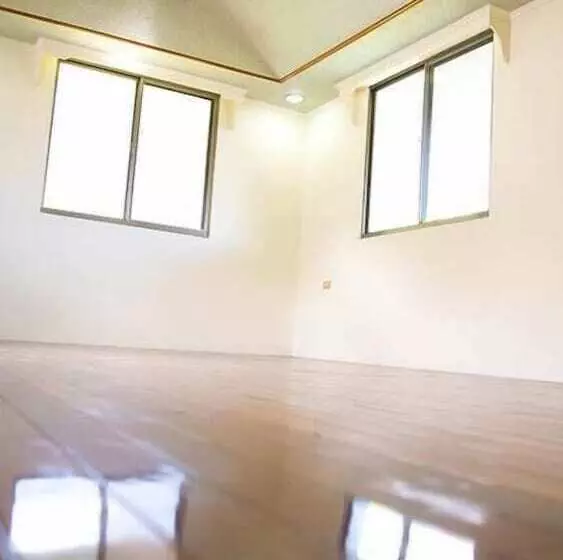 پانسیون Pine Garden Family Villa