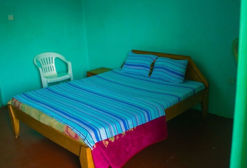 پانسیون Richie Rich Guest House