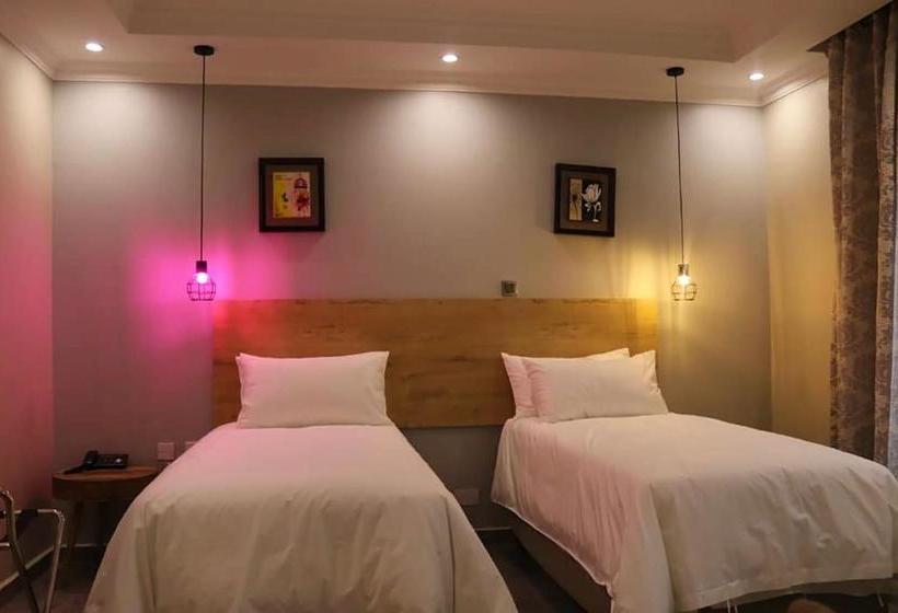 پانسیون Royal Cottage