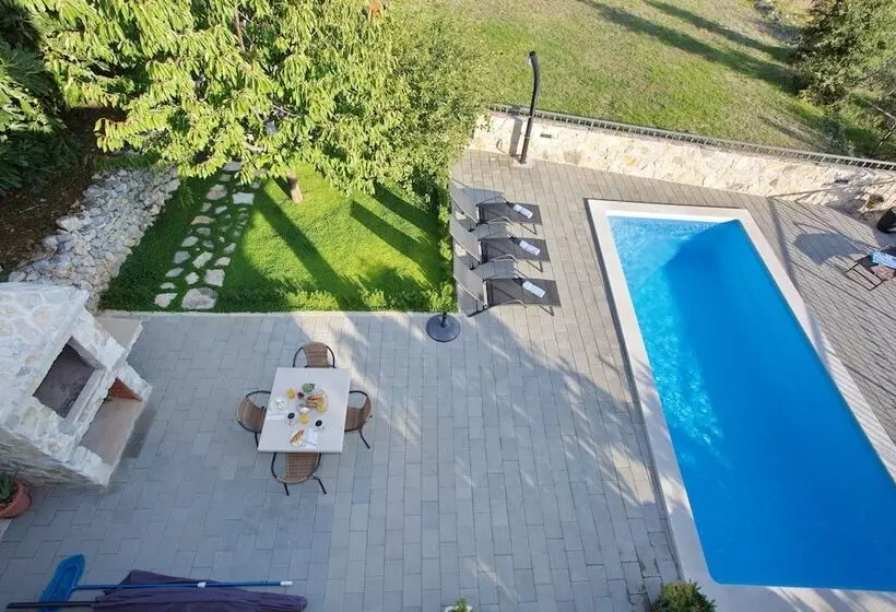 Villa Ivana