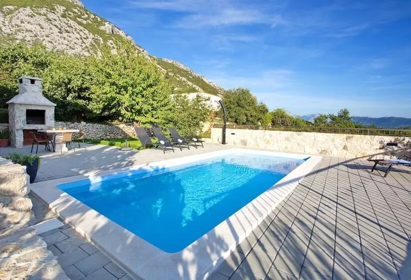 Villa Ivana