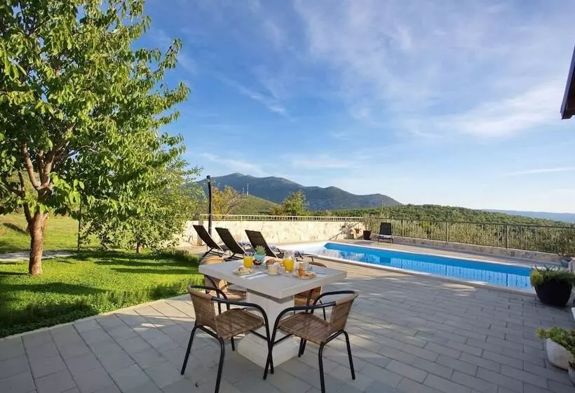 Villa Ivana