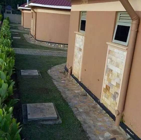 پانسیون C & G Heritage Cottage