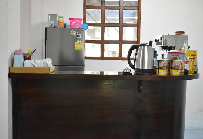 펜션 Chanmuang Guesthouse