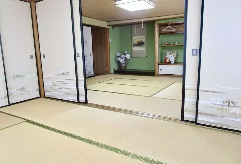 ペンション Guesthouse Ittan