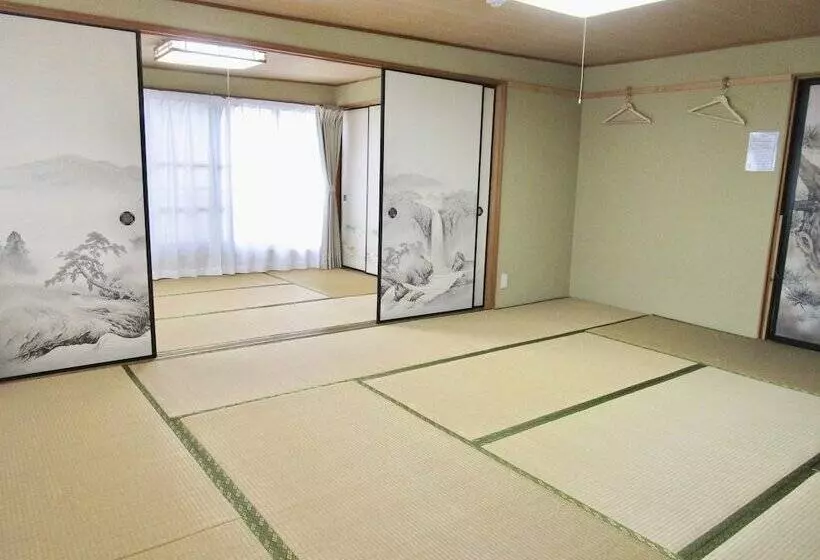 ペンション Guesthouse Ittan